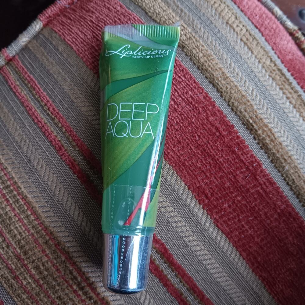 Bath Body Works Liplicious DEEP AQUA Tasty Lip Gloss .47 oz/14mL New Sealed